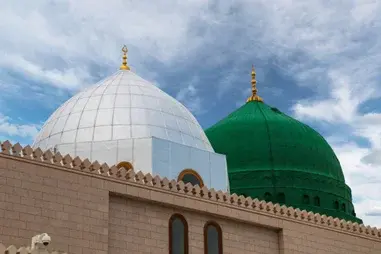 5 Star 10 Nights October Umrah Package